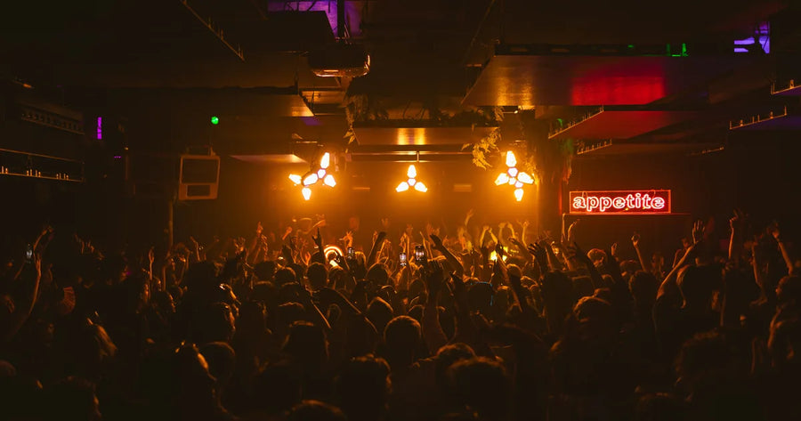 Omar+ all day long x Overbruggen – Shelter Amsterdam – zondag 25 oktober 2026 (ADE)